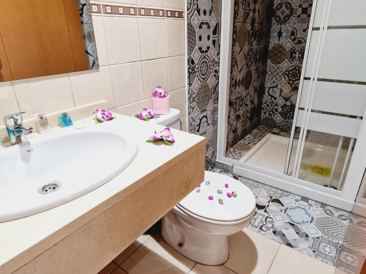 Precious 3 Bedroom, Oasis De Fanabe Wifi Free Адехе Екстериор снимка